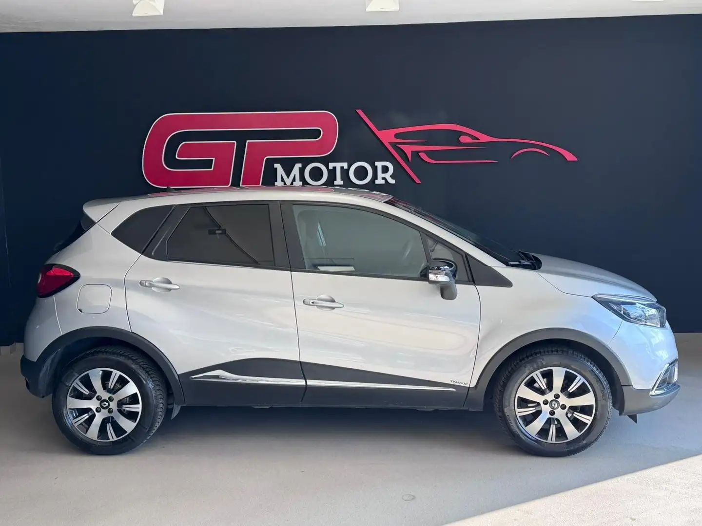 Renault Captur Captur I 2013 1.5 dci Iconic 90cv Argent - 2