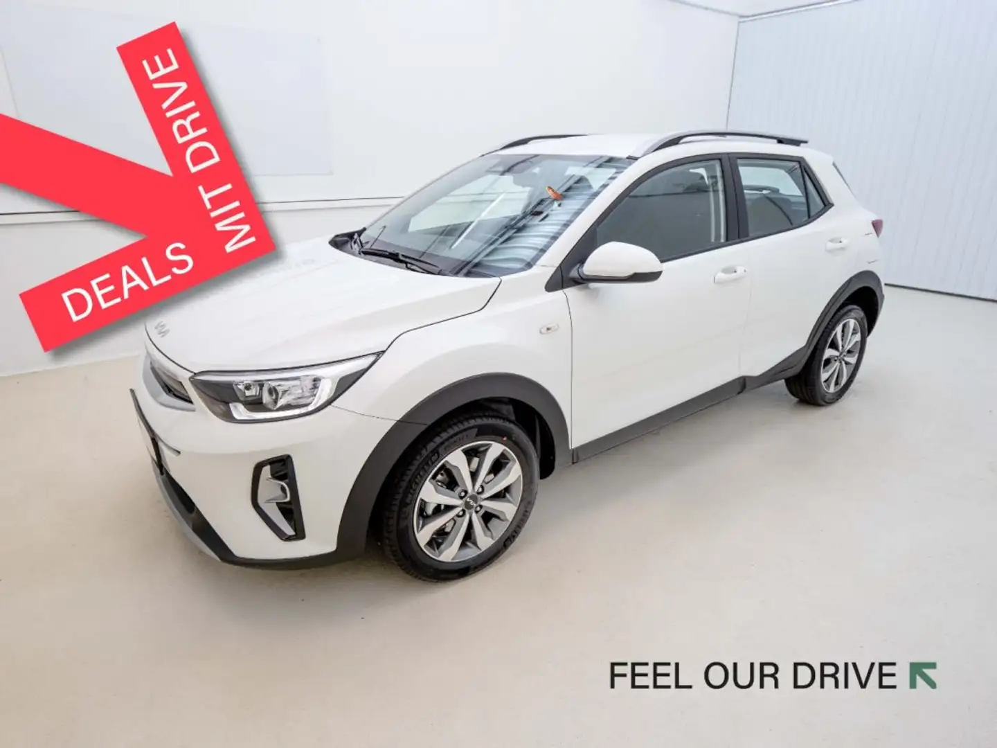 Kia Stonic /TITAN/1.0 TGDI/MT6/100 White - 1