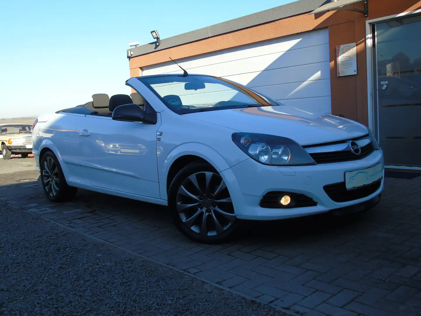 Opel Astra EDITION "111 Jahre"*140 PS*HU & AUNEU*GARANTIE !!! Blanc - 1