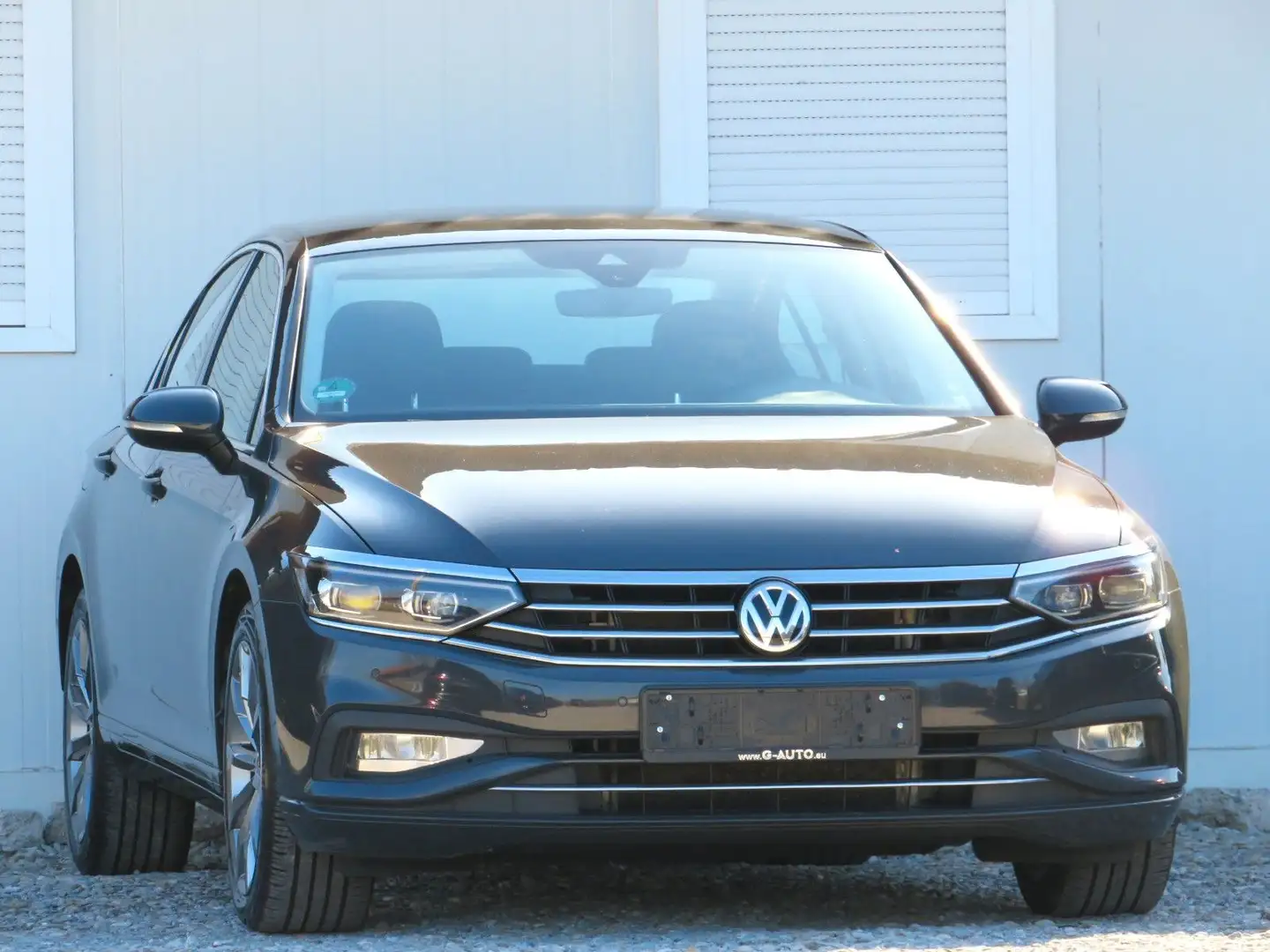 Volkswagen Passat Lim. FACELIFT 2.0 DSG IQ-LED/VIRTUAL/KAM. Gris - 1