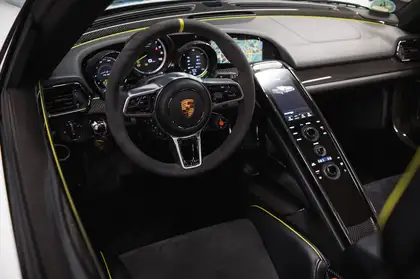 Annonce voiture d'occasion Porsche 918 - CARADIZE