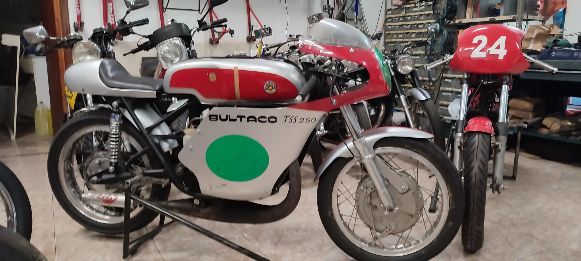 Bultaco TSS 250 Rojo - 2