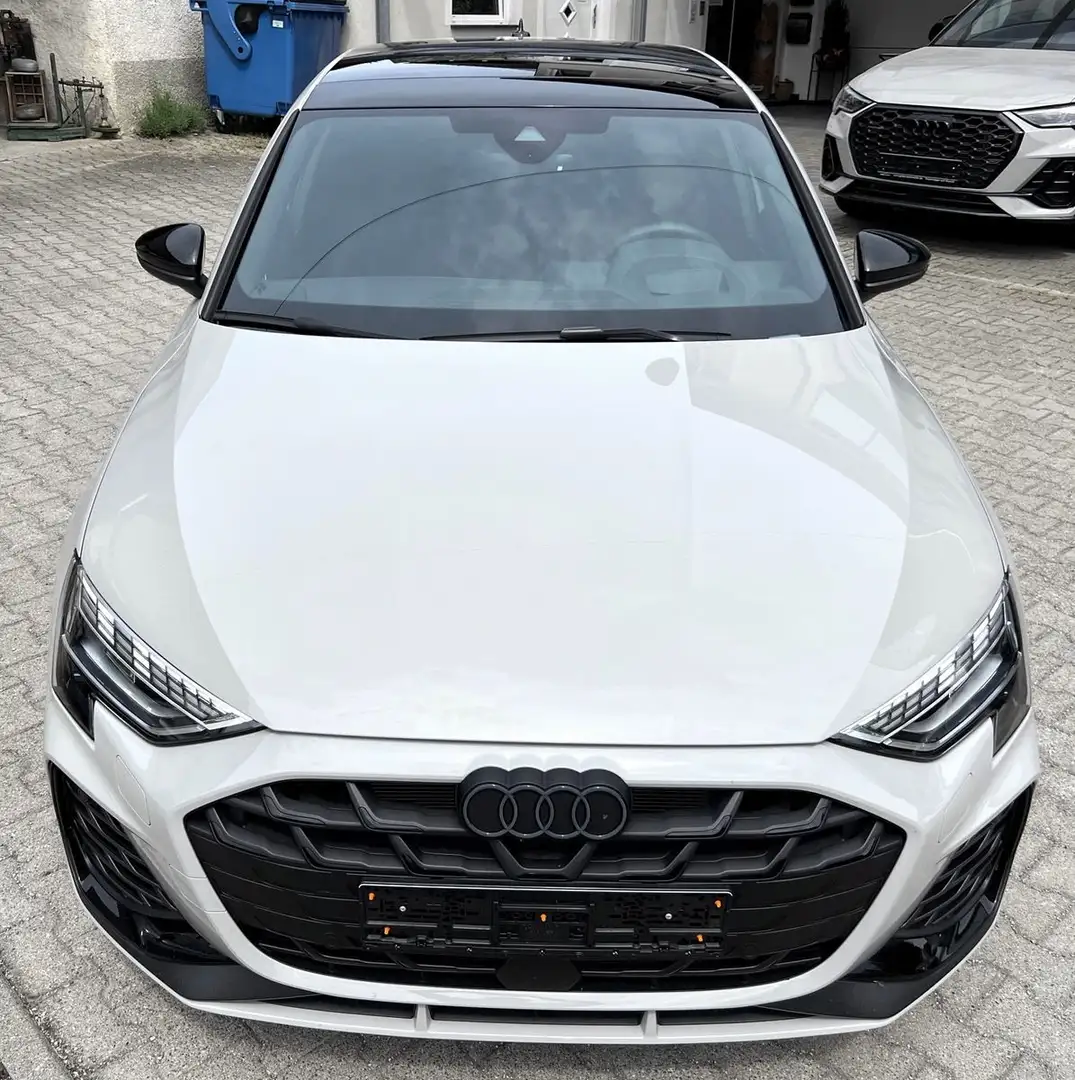 Audi S3 Sportback quattro SONDERFARBE Porsche Kreide Grau - 1