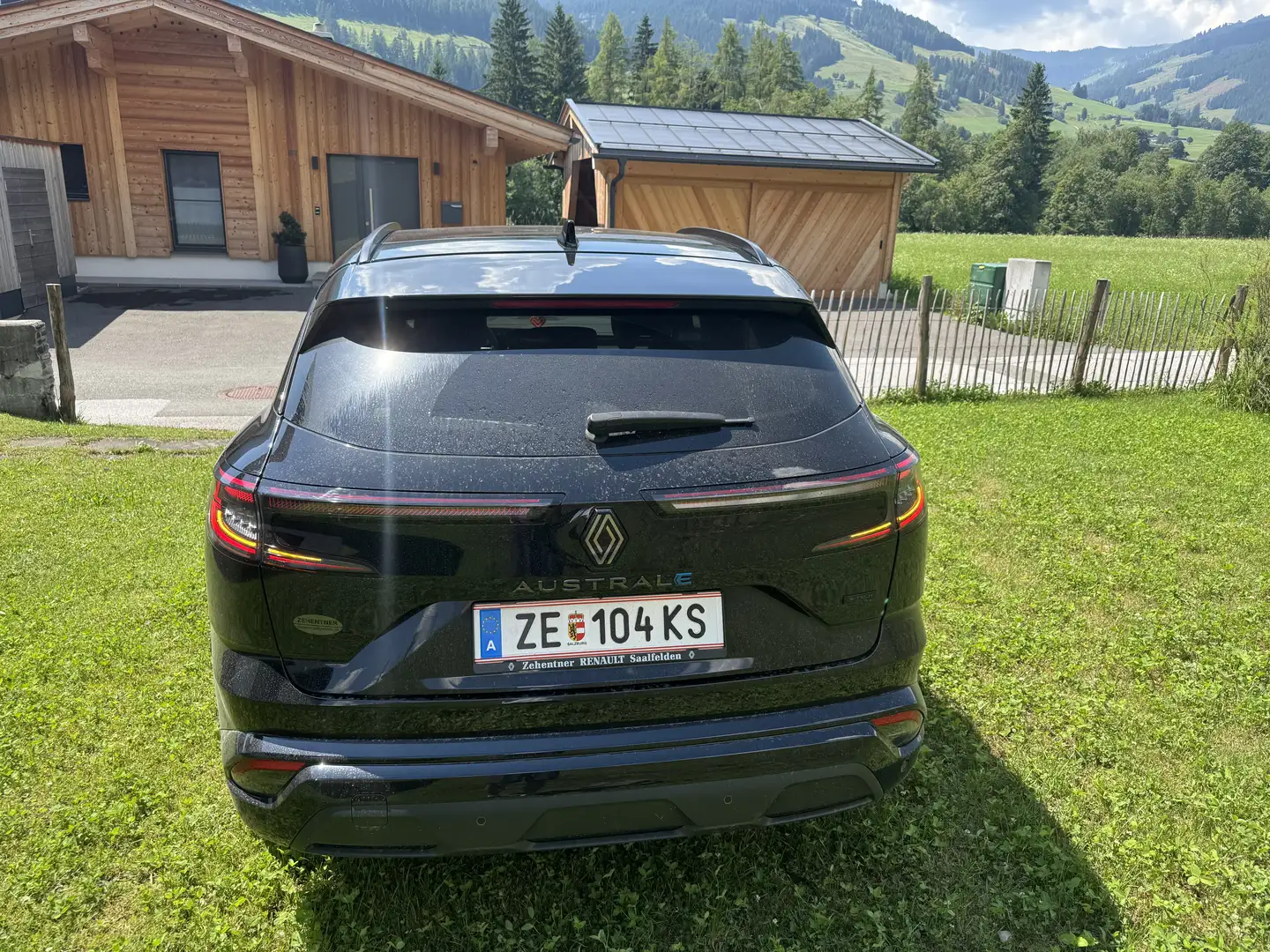 Renault Austral Mild Hybrid 160 Iconic Esprit Alpine Aut. Schwarz - 2