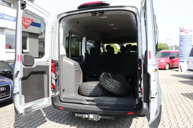 Ford Transit view 8