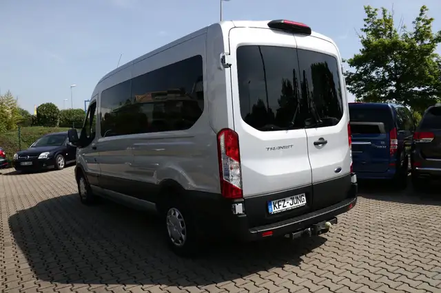 Ford Transit view 4