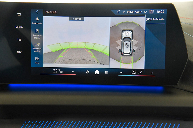 BMW 120 i M Sport Pro HUD LED DAB ParkAss+ Aktivsitz — photo 12