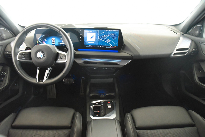 BMW 120 i M Sport Pro HUD LED DAB ParkAss+ Aktivsitz — photo 8