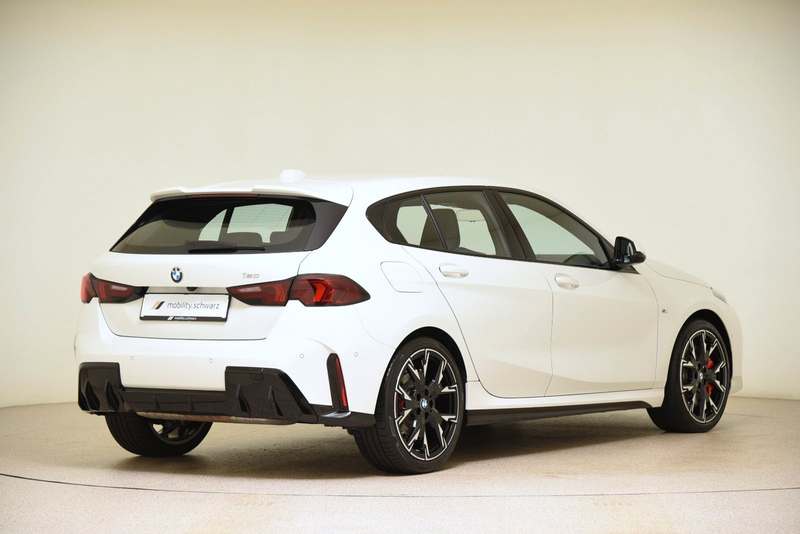 BMW 120 i M Sport Pro HUD LED DAB ParkAss+ Aktivsitz — photo 3