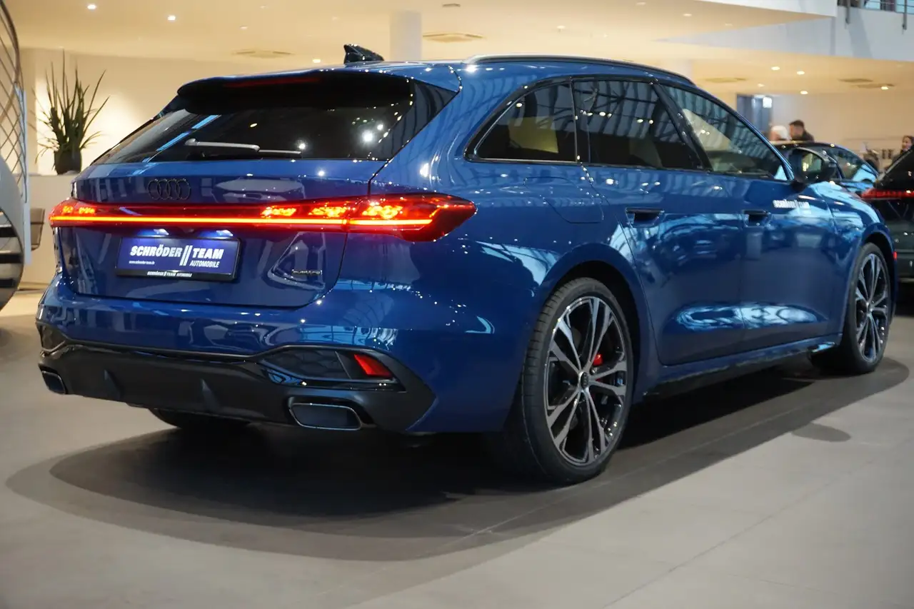 Audi A5 Avant e-hybrid quattro S line Tech pro AHK HUD ... 3