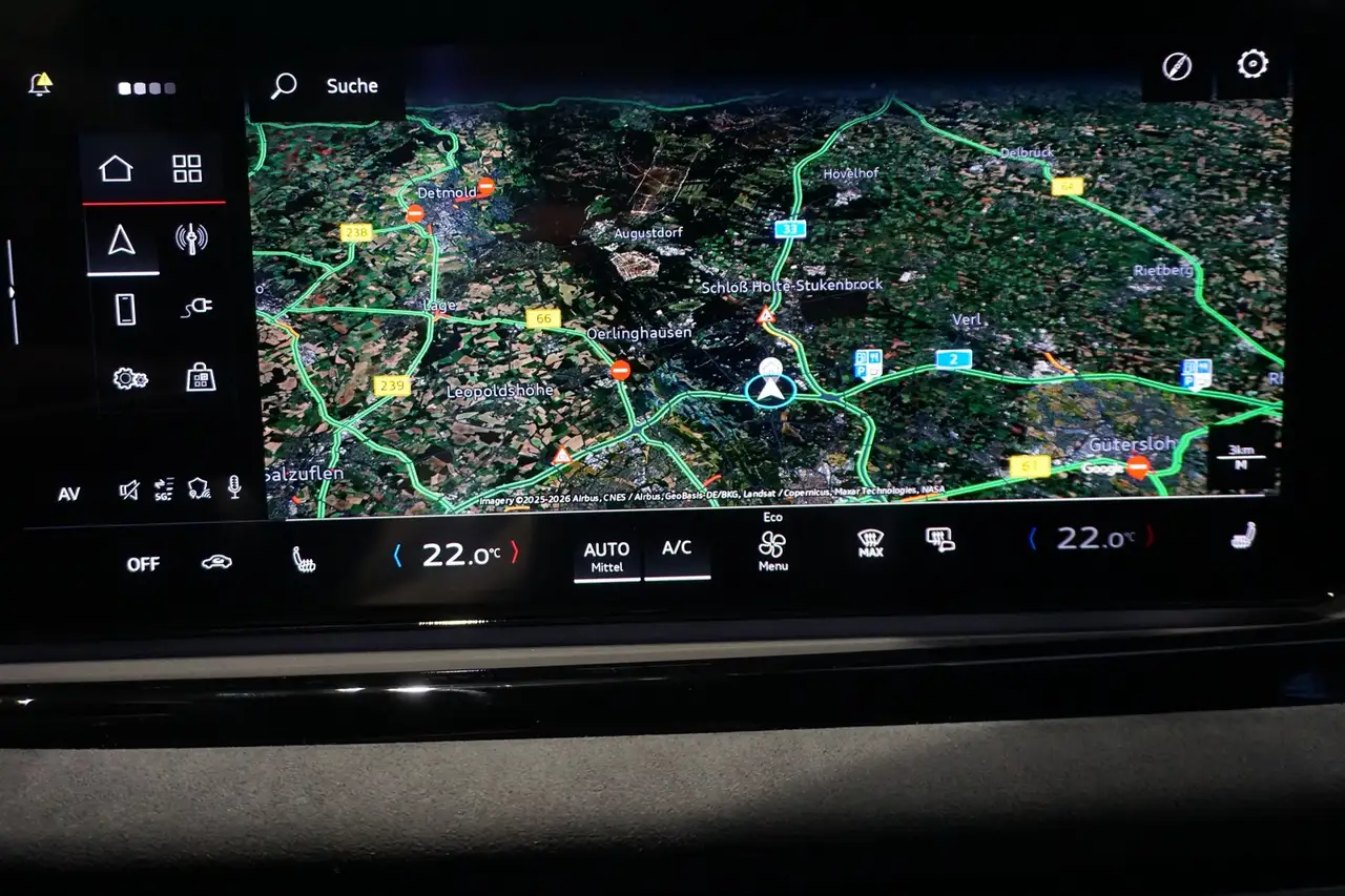 Audi A5 Avant e-hybrid quattro S line Tech pro AHK HUD ... 12
