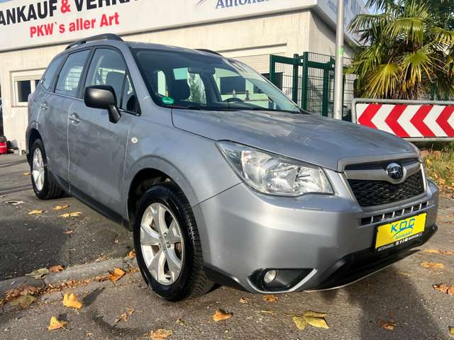 Imagine Subaru Forester 2.0 4x4 Active / 1. Hand