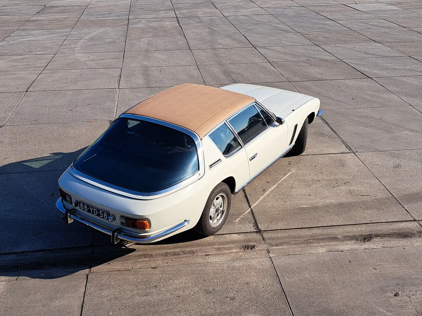 Jensen Interceptor III Blanco - 1