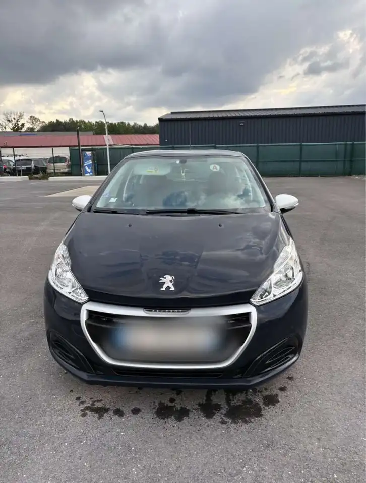 Peugeot 208 1.2 PureTech 68ch BVM5 Like