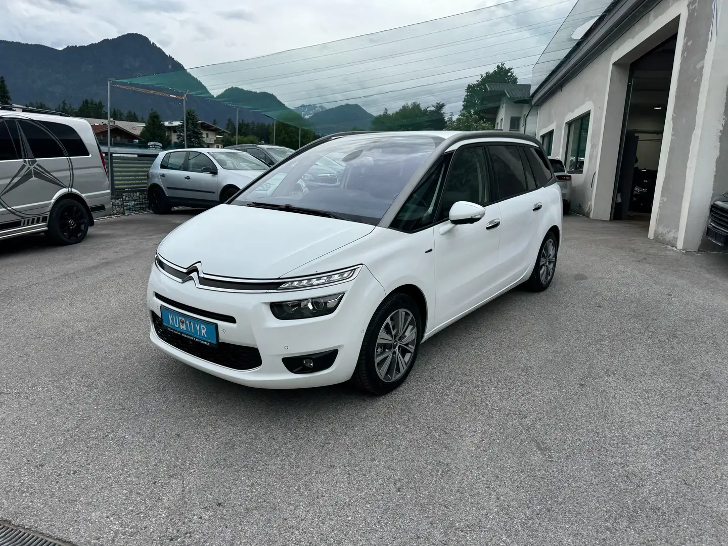 Citroen Grand C4 SpaceTourer Exclusive 7 Sitzer Weiß - 2