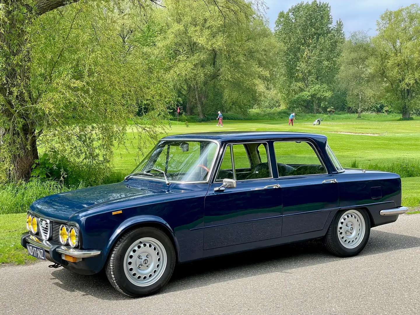 Alfa Romeo Giulia Nuova Super 1600 Lusso, org. NL auto, molto chic! Blau - 1