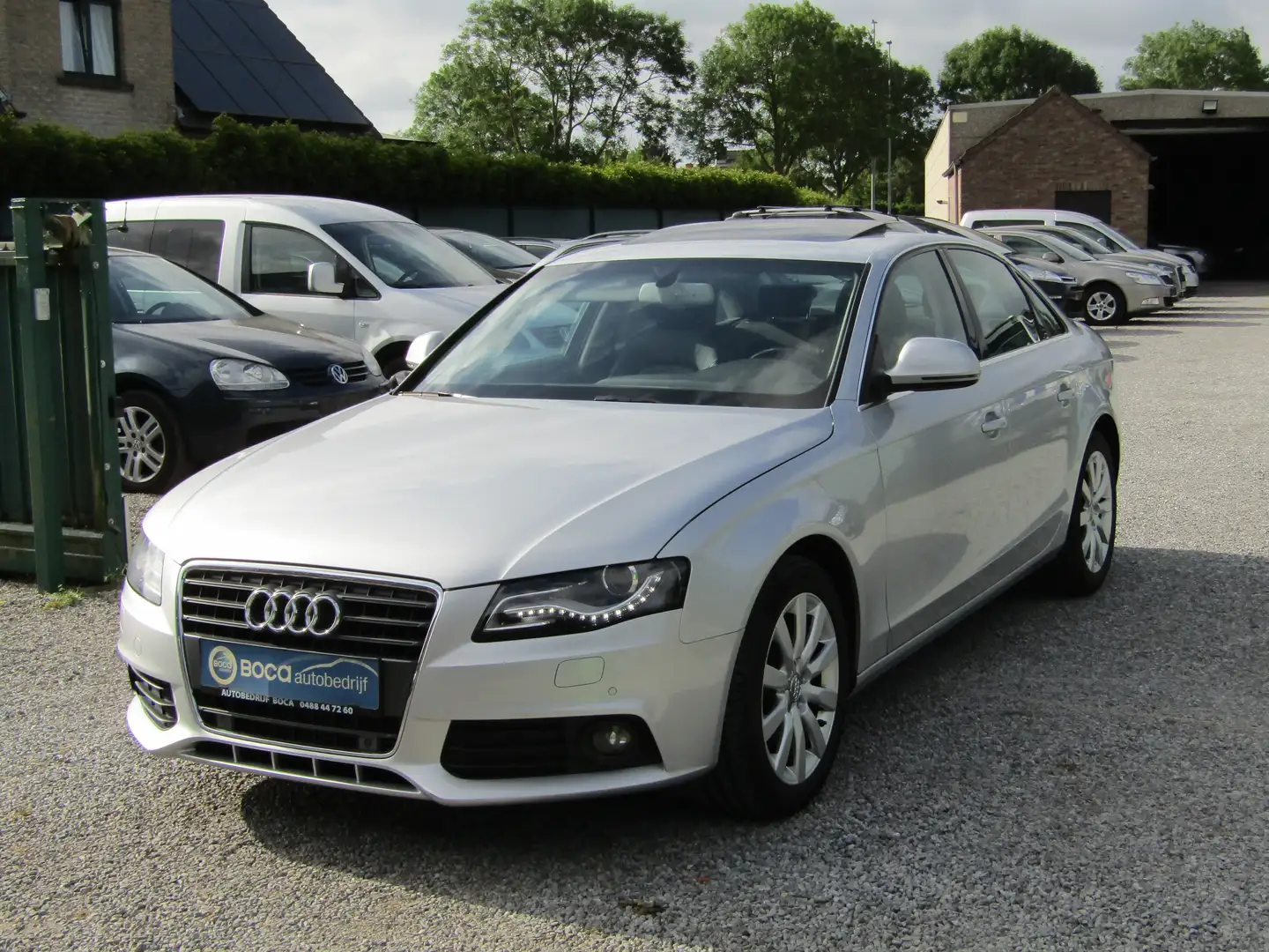 Audi A4 A4 2.0 TDI DPF Attraction Argent - 1
