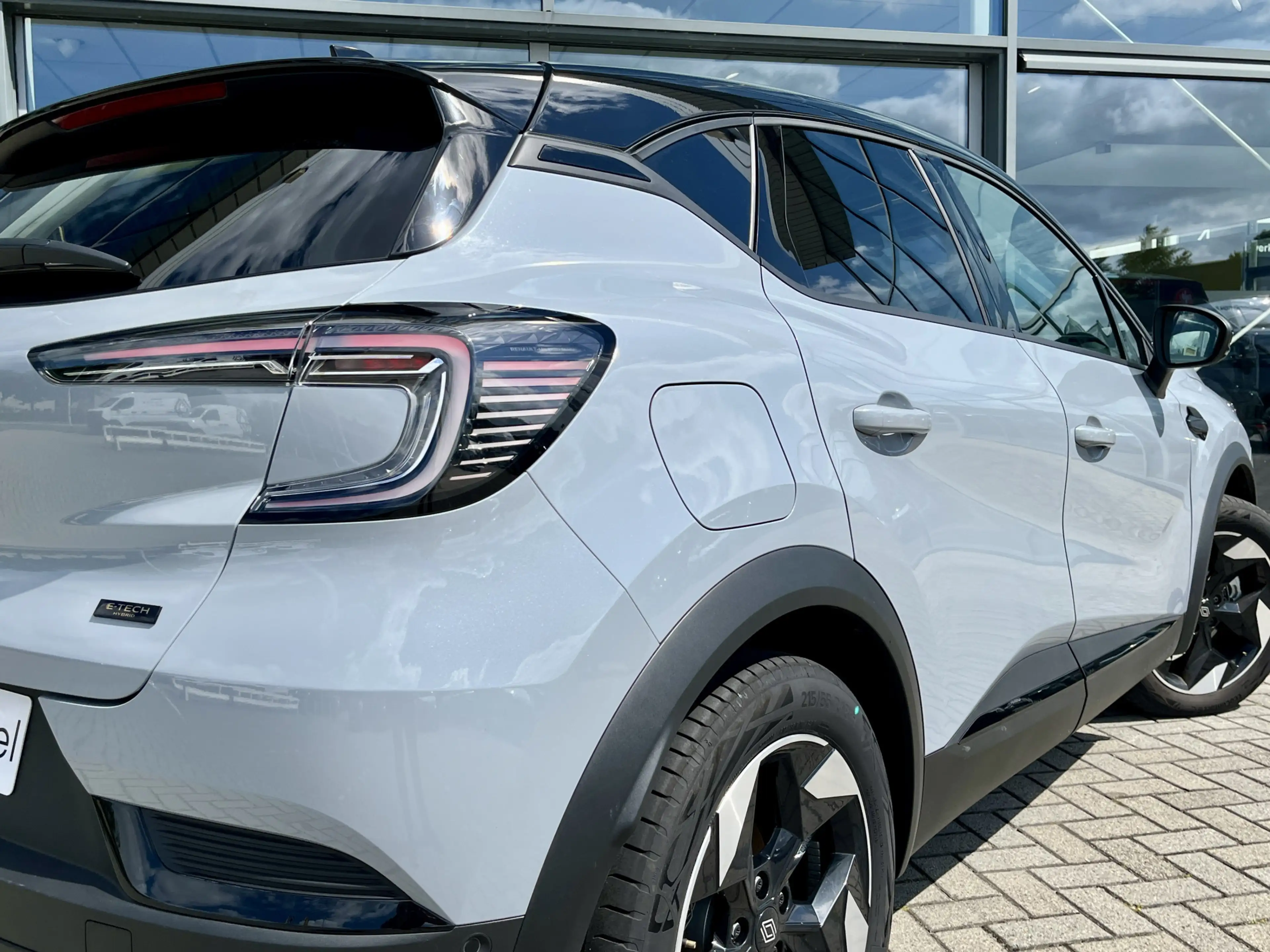 Renault Captur 1.8 E-Tech Full Hybrid 160 Techno | Pack Winter | — photo 33