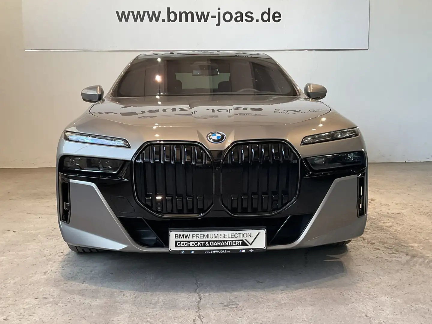 BMW i7 eDrive50 B&W Surround, Executive Lounge Paket Gris - 2