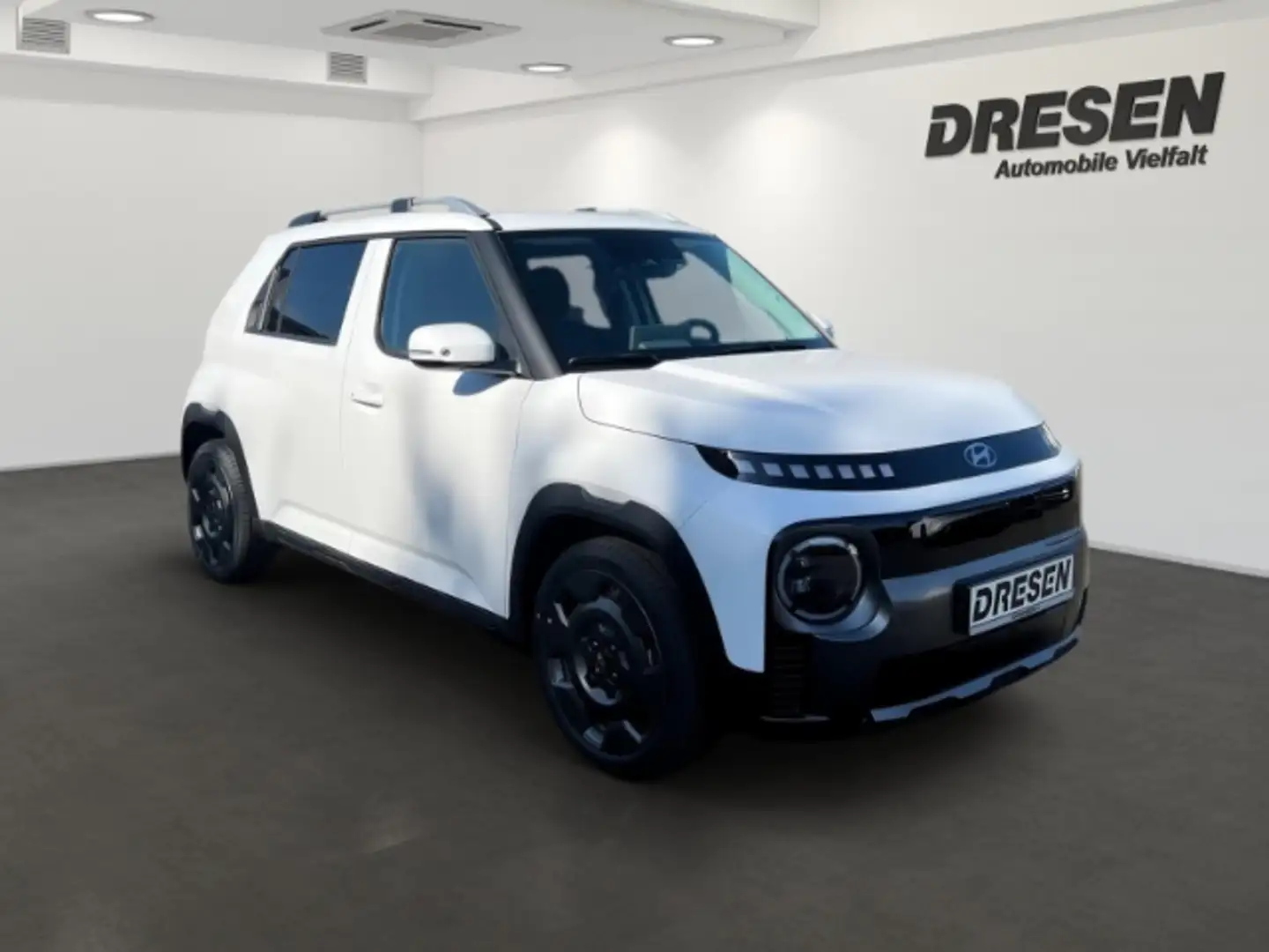 Hyundai Inster 49kWh Cross Effizienz-Paket Klimatronic Keyless Weiß - 2