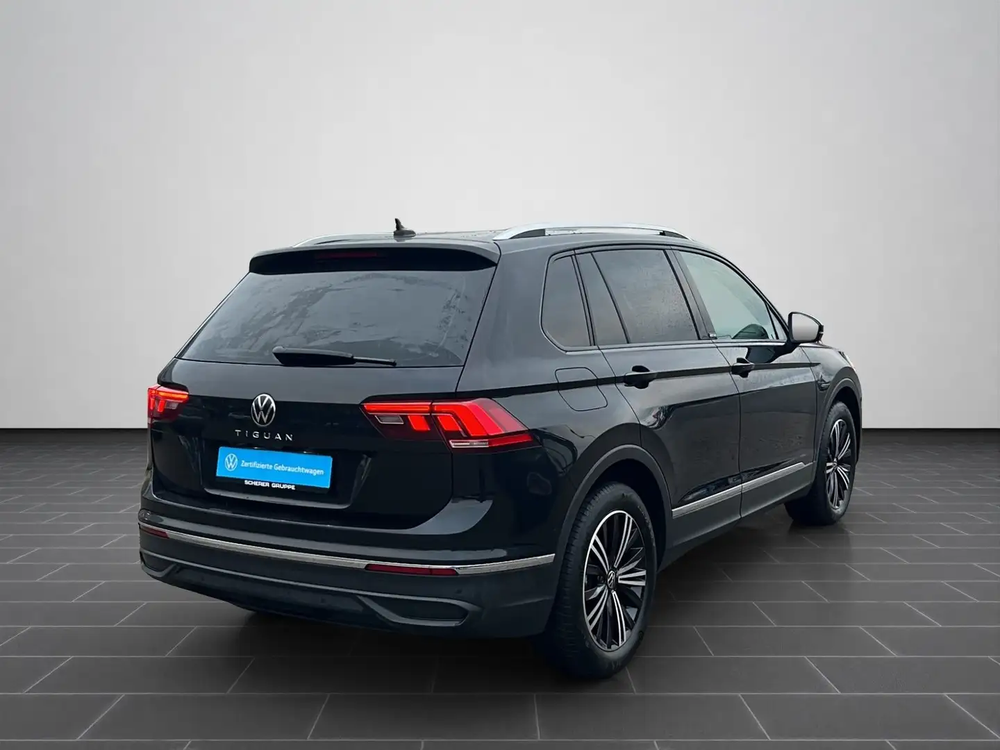 Volkswagen Tiguan 2.0 TDI DSG AHK NAVI KAMERA ACC Schwarz - 2