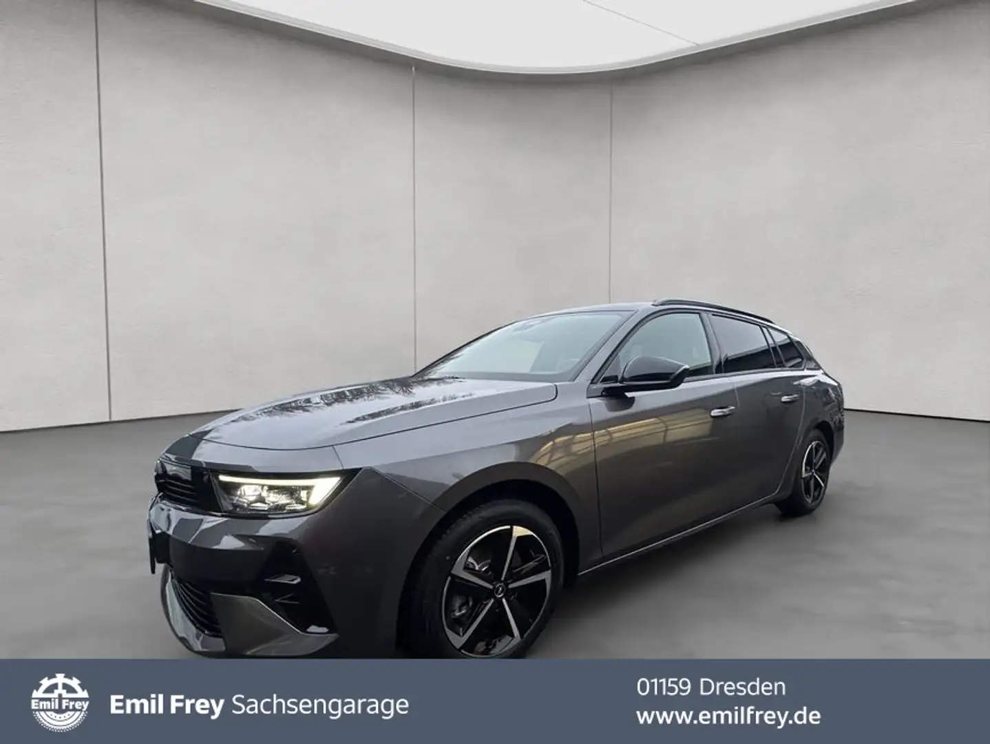 Opel Astra Sports Tourer 1.2 Turbo GS el SD*Matrix LED Grau - 1