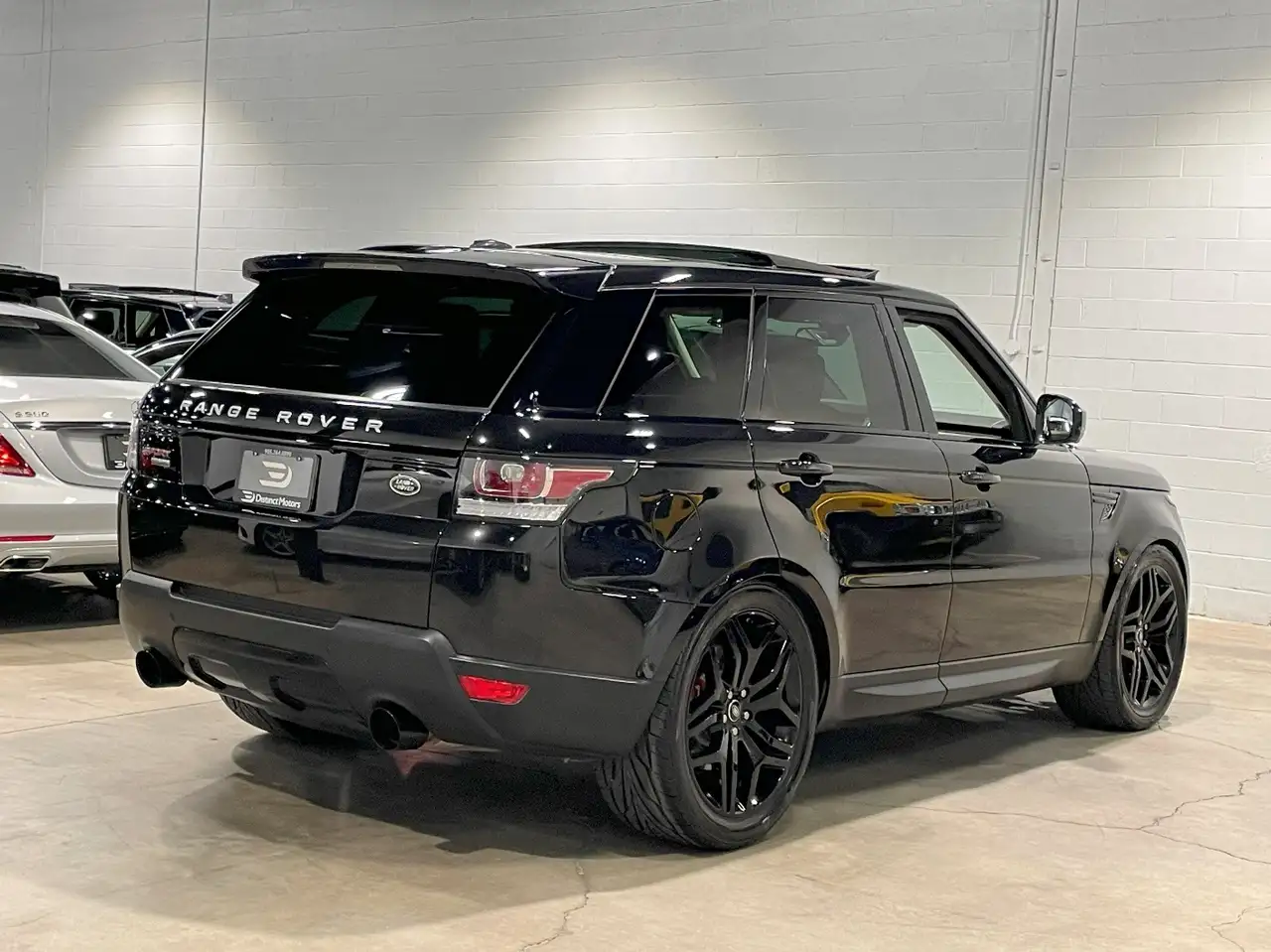 Land Rover Range Rover Sport снимка Land Rover Range Rover Sport