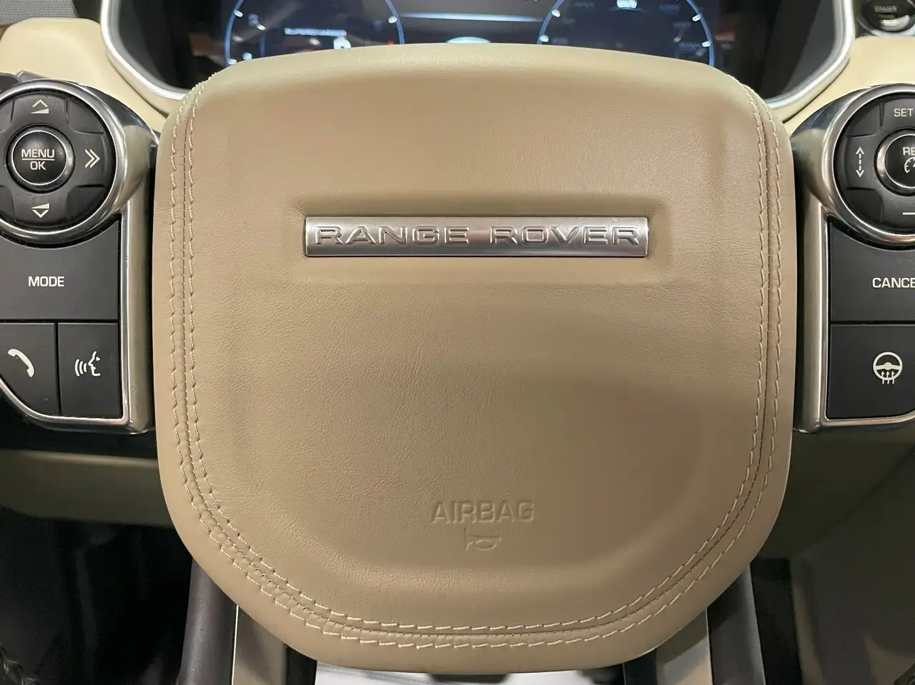 Land Rover Range Rover Sport снимка Land Rover Range Rover Sport