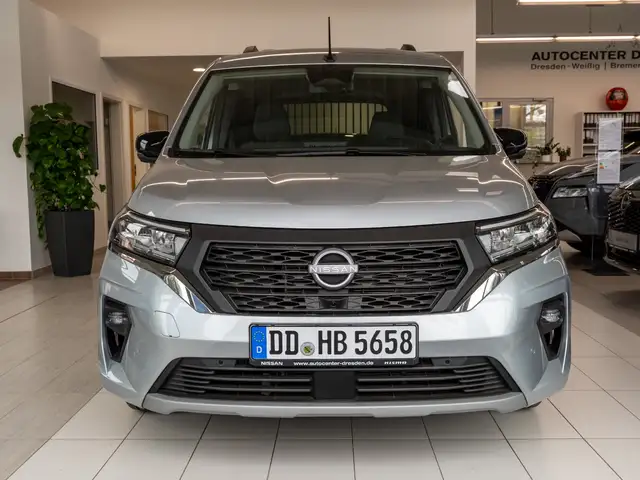 Nissan Townstar view 5