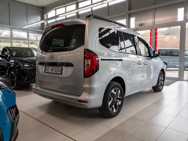 Nissan Townstar view 10
