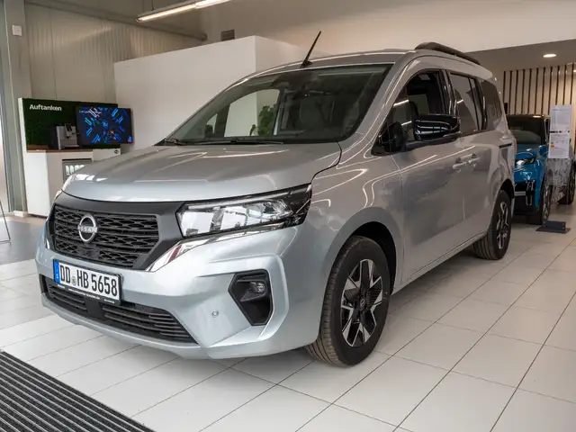 Nissan Townstar view 7