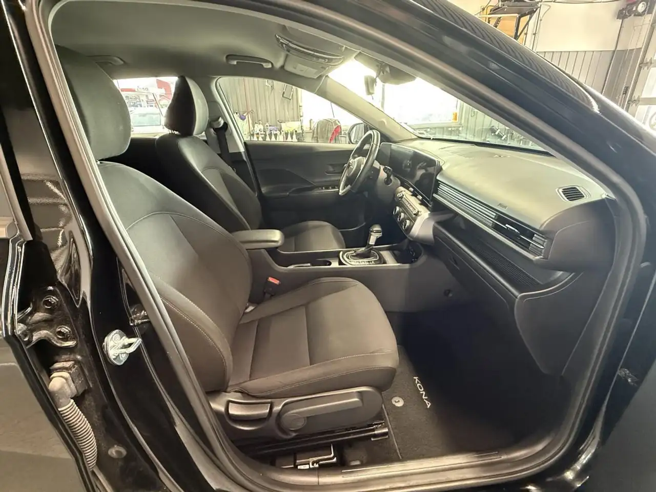 Hyundai KONA photo Hyundai KONA