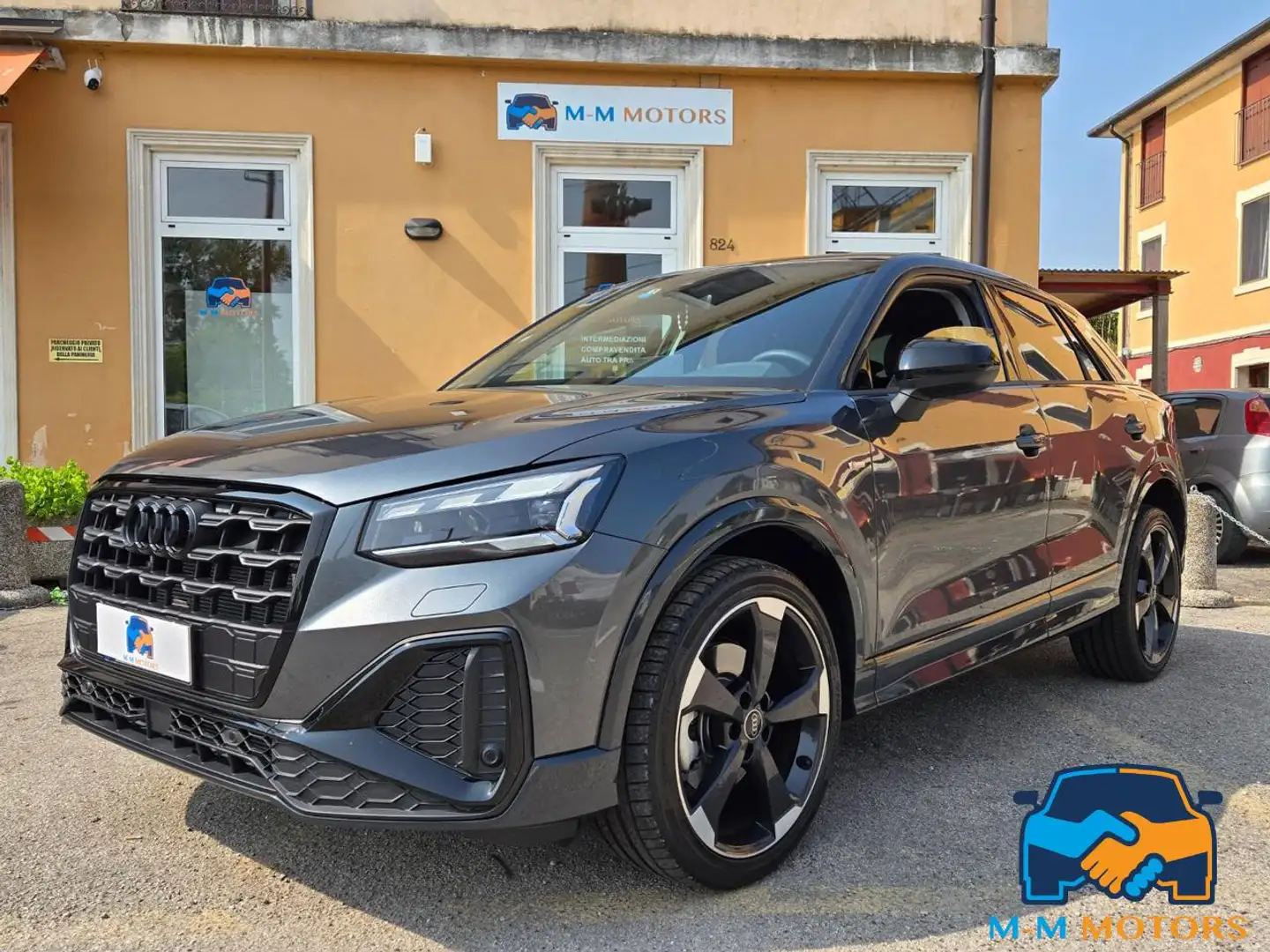 Audi Q2 35 TFSI S tronic Identity Black Grigio - 1