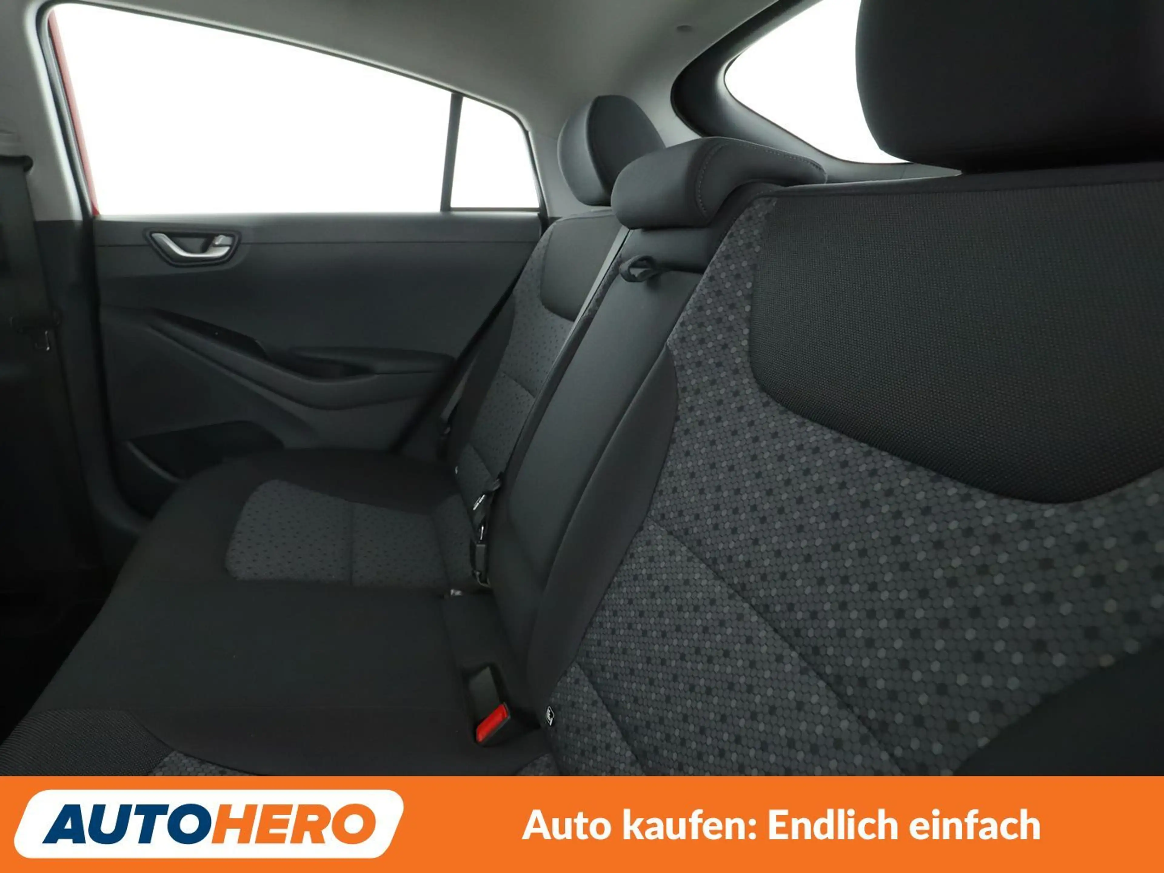 Hyundai IONIQ 1.6 Plug-in Hybrid Trend Aut.*SPUR*ACC*PDC*KLIMA* — photo 14