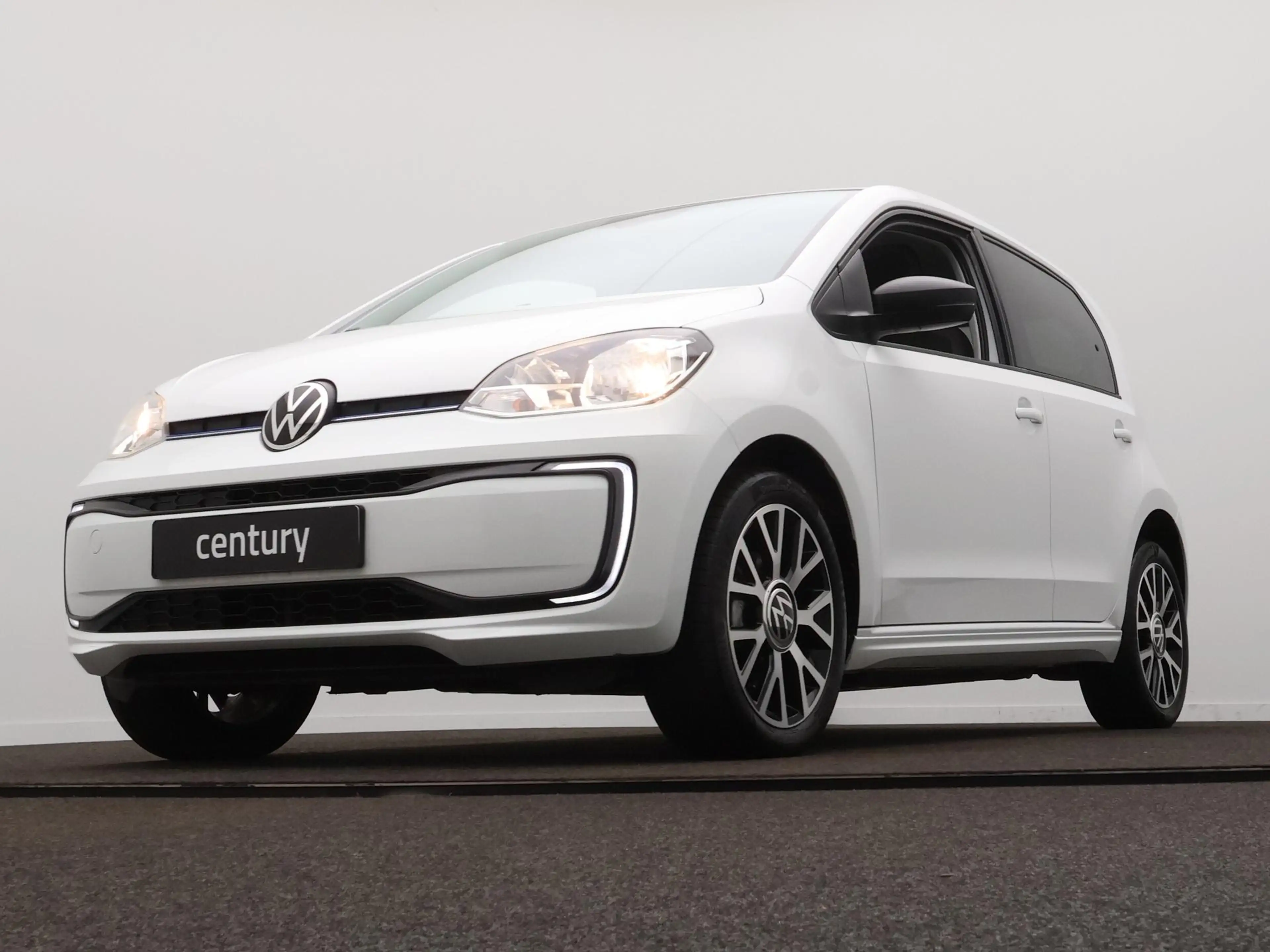Volkswagen e-up! e-Up Style | Stoelverwarming | Camera | Cruise | C — photo 10