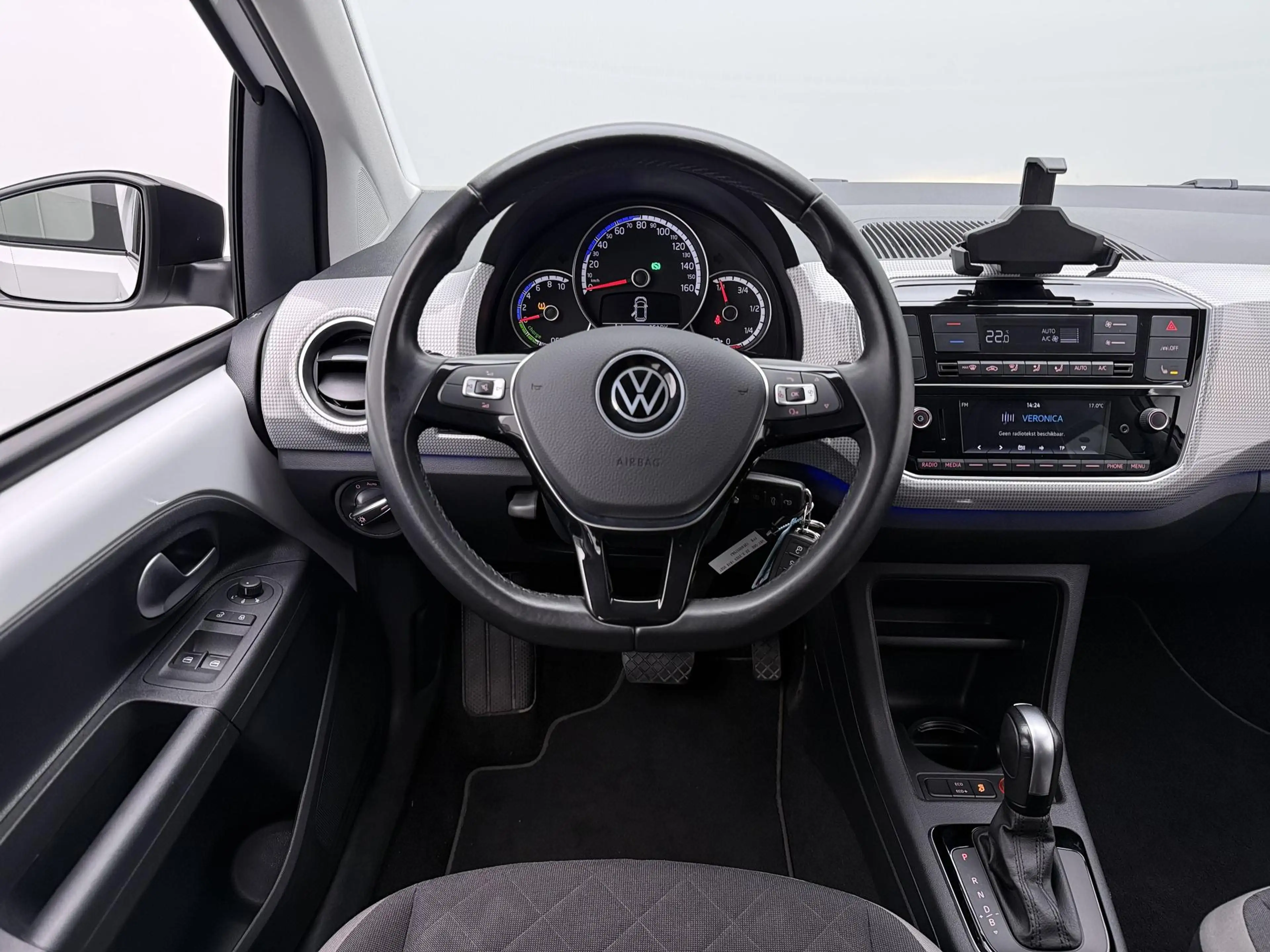 Volkswagen e-up! e-Up Style | Stoelverwarming | Camera | Cruise | C — photo 14
