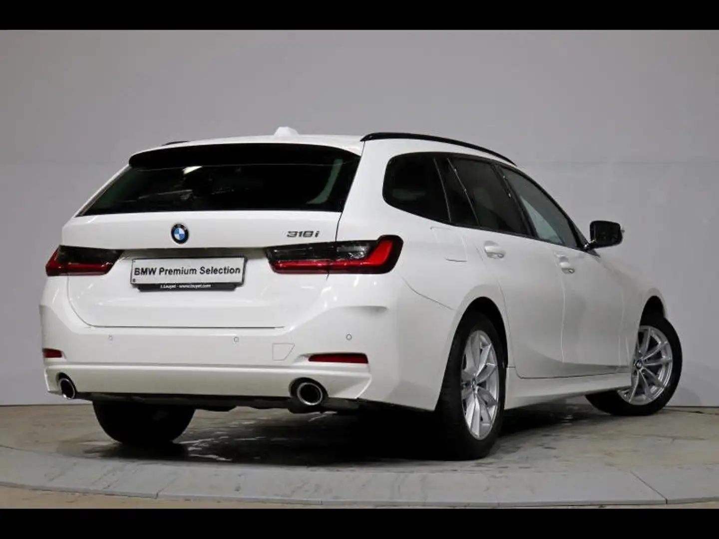 BMW 318 i Touring Blanc - 2