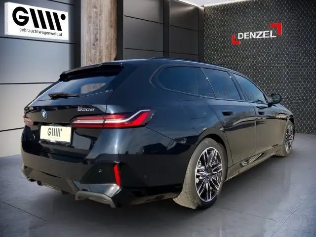 BMW 530 e xDrive Touring G61 XB1 Ansicht 4