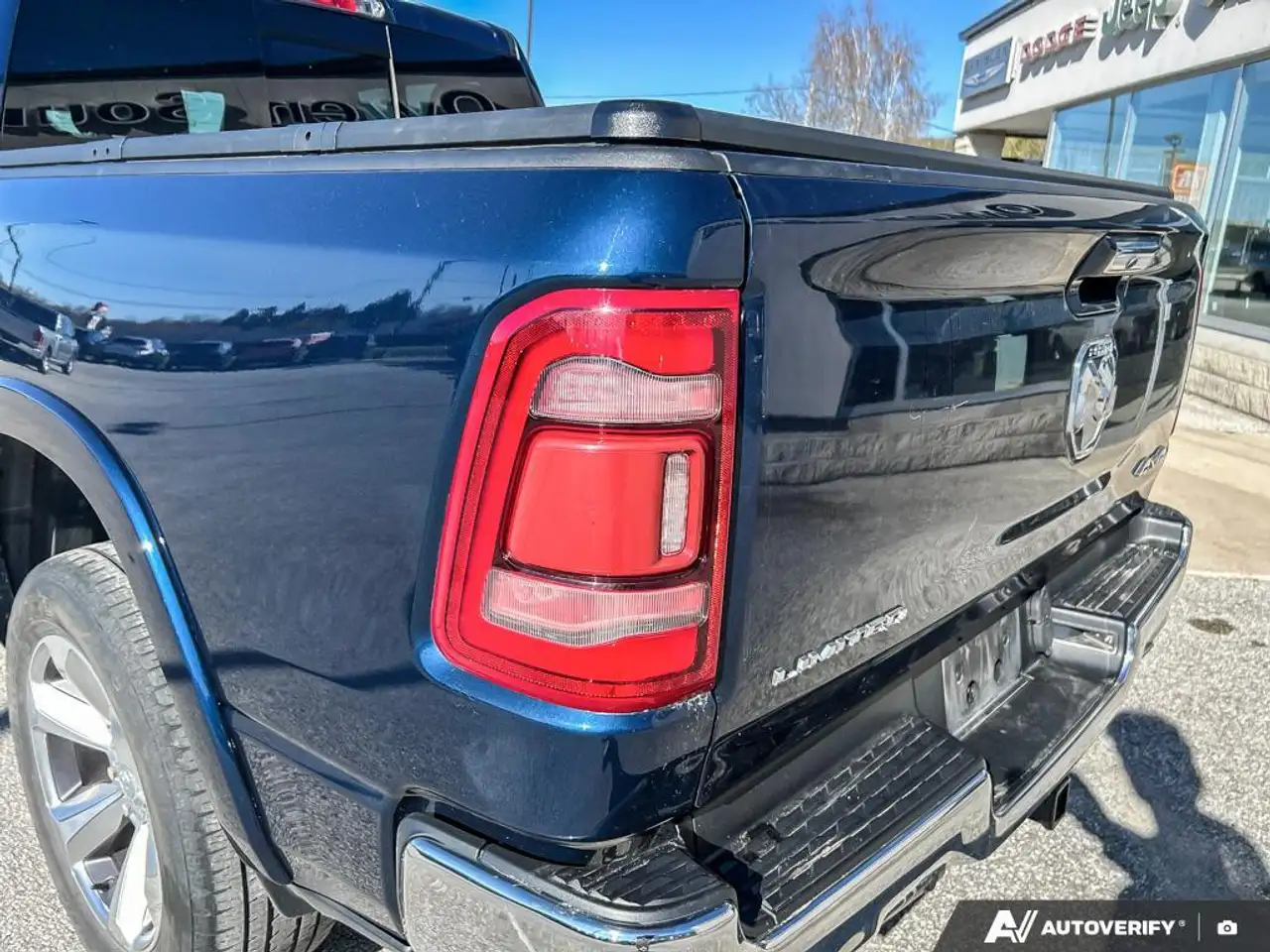 RAM 1500 снимка RAM 1500