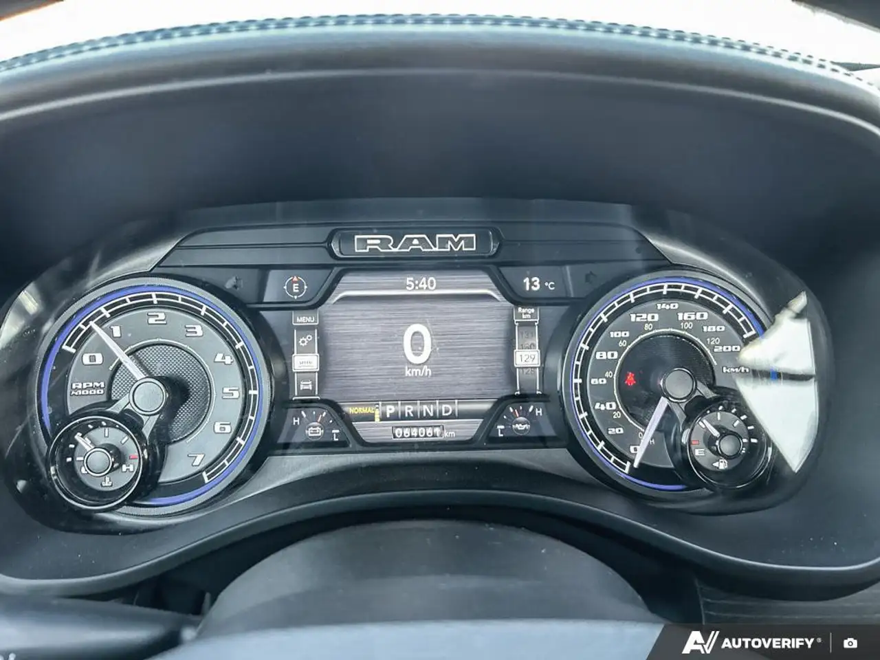RAM 1500 снимка RAM 1500