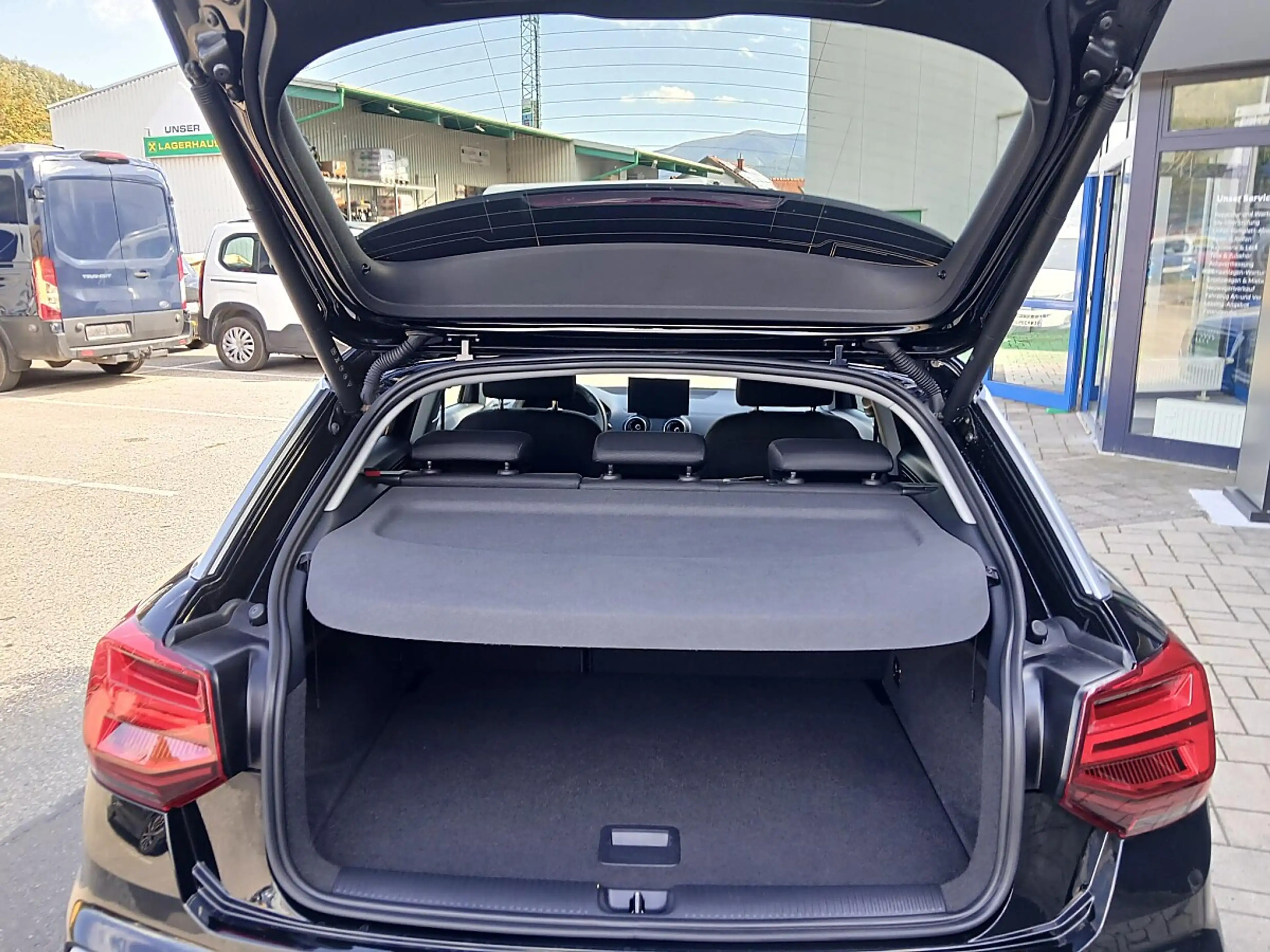 Audi Q2 30 TFSI — photo 3