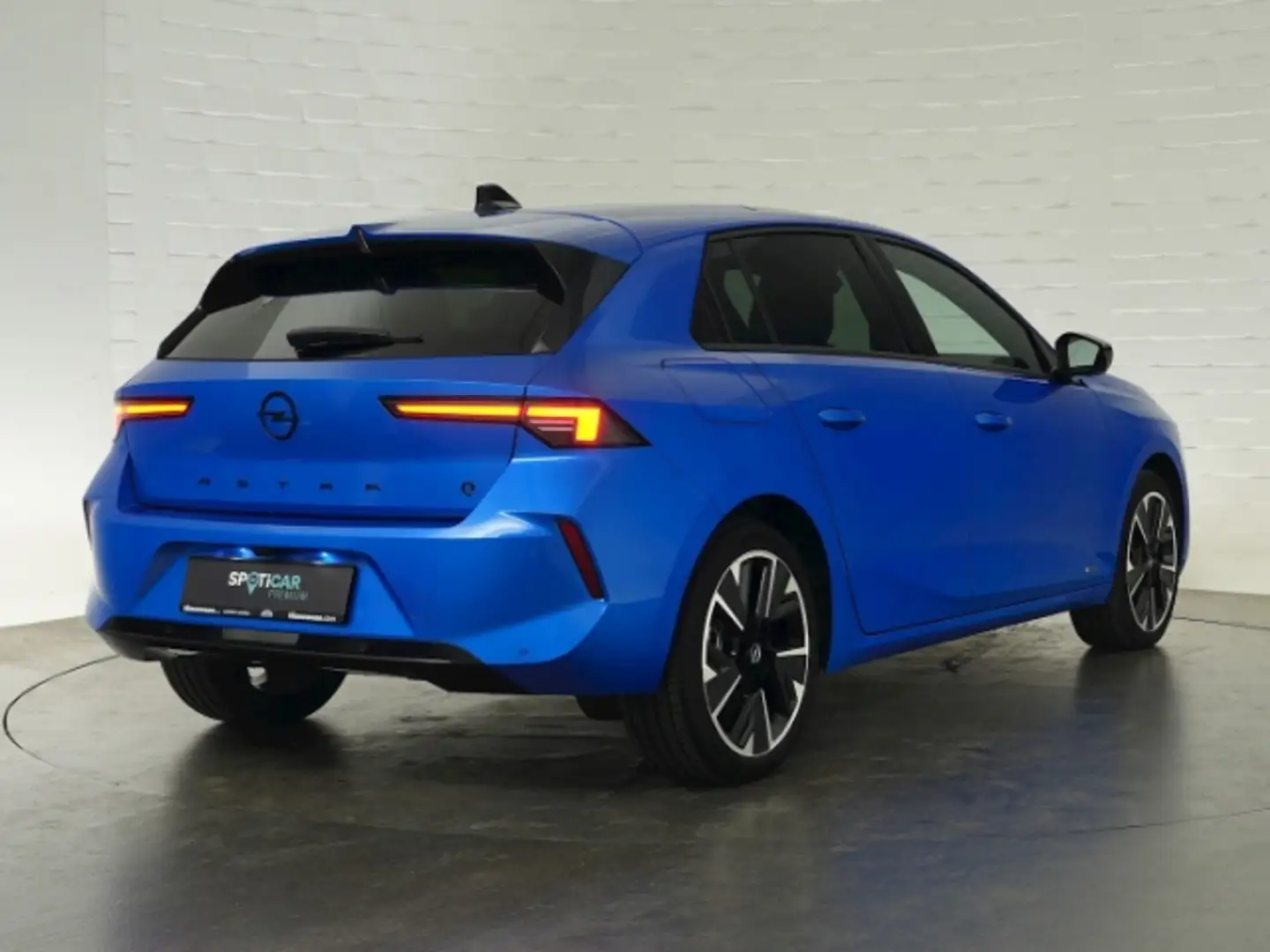 Opel Astra L LIM GS 54kWh AT+LED MATRIXLICHT+NAVI+360 GRAD KA Blau - 2