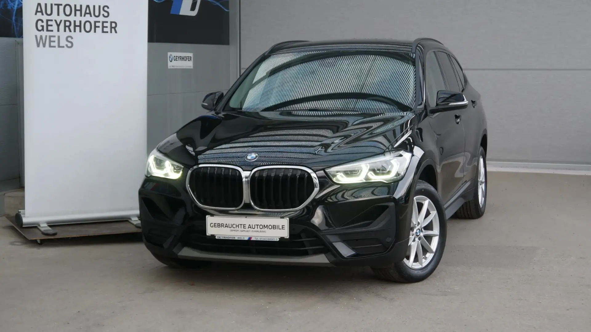 BMW X1 X1 xDrive18d Schwarz - 2