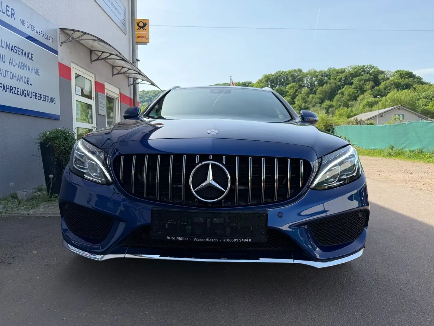 Mercedes-Benz C 200 T-Modell, 4Matic, AMG-LINE, SHZ, AHK Blau - 2