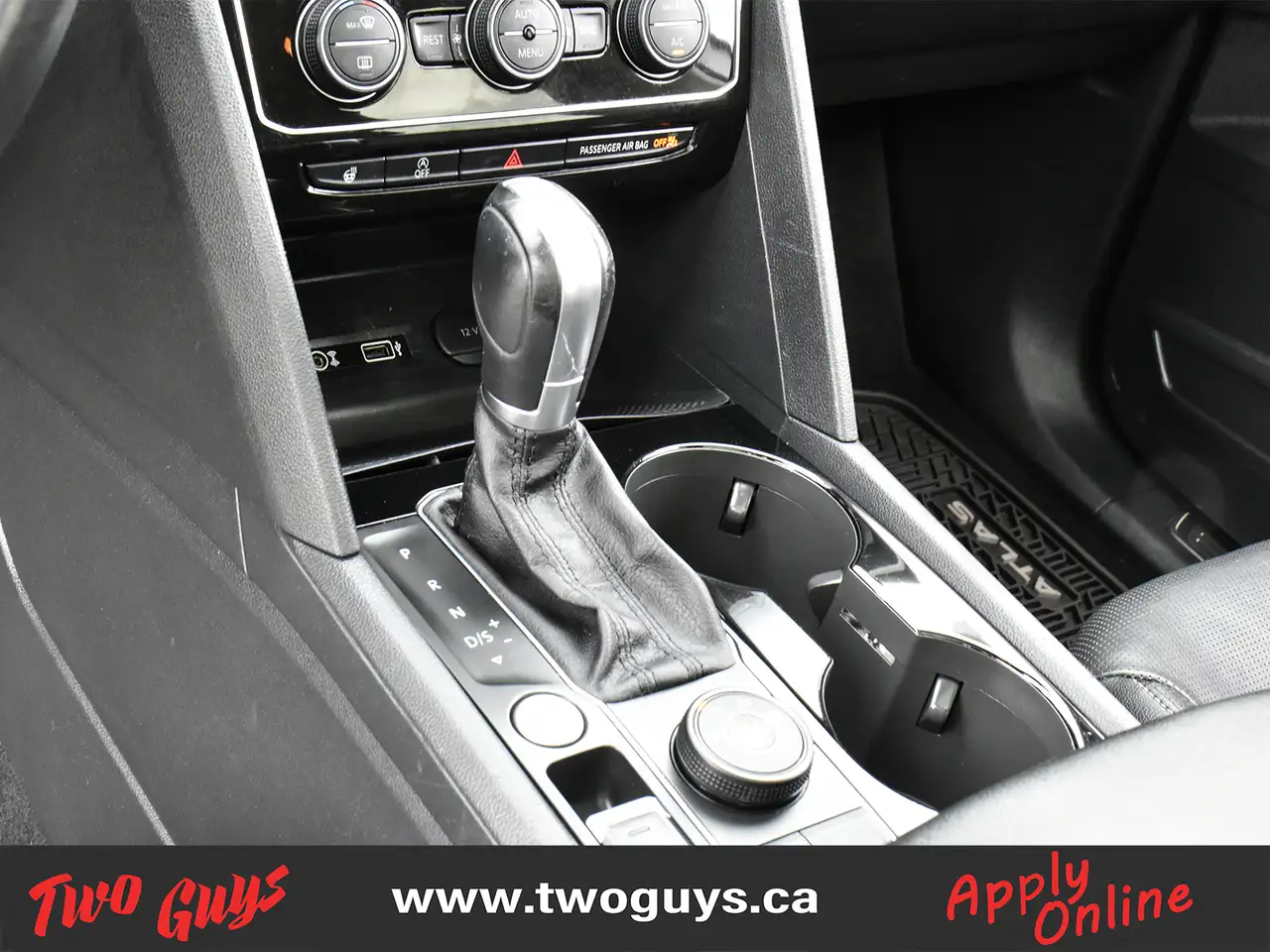 Volkswagen Atlas снимка Volkswagen Atlas