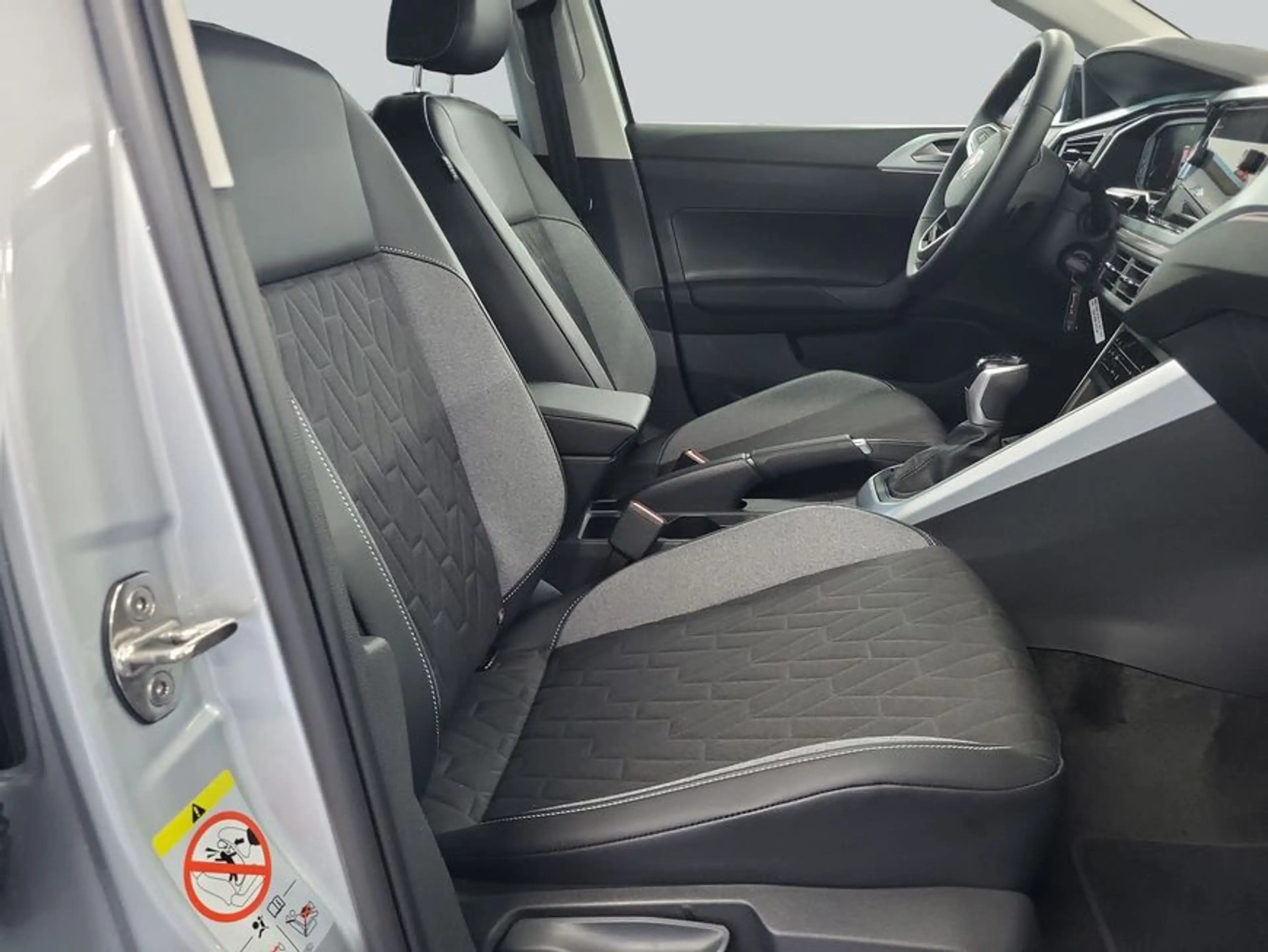 Volkswagen Polo ERGY 1,0 l TSI 85 kW (116 PS) 7-Gang-Doppel — photo 11