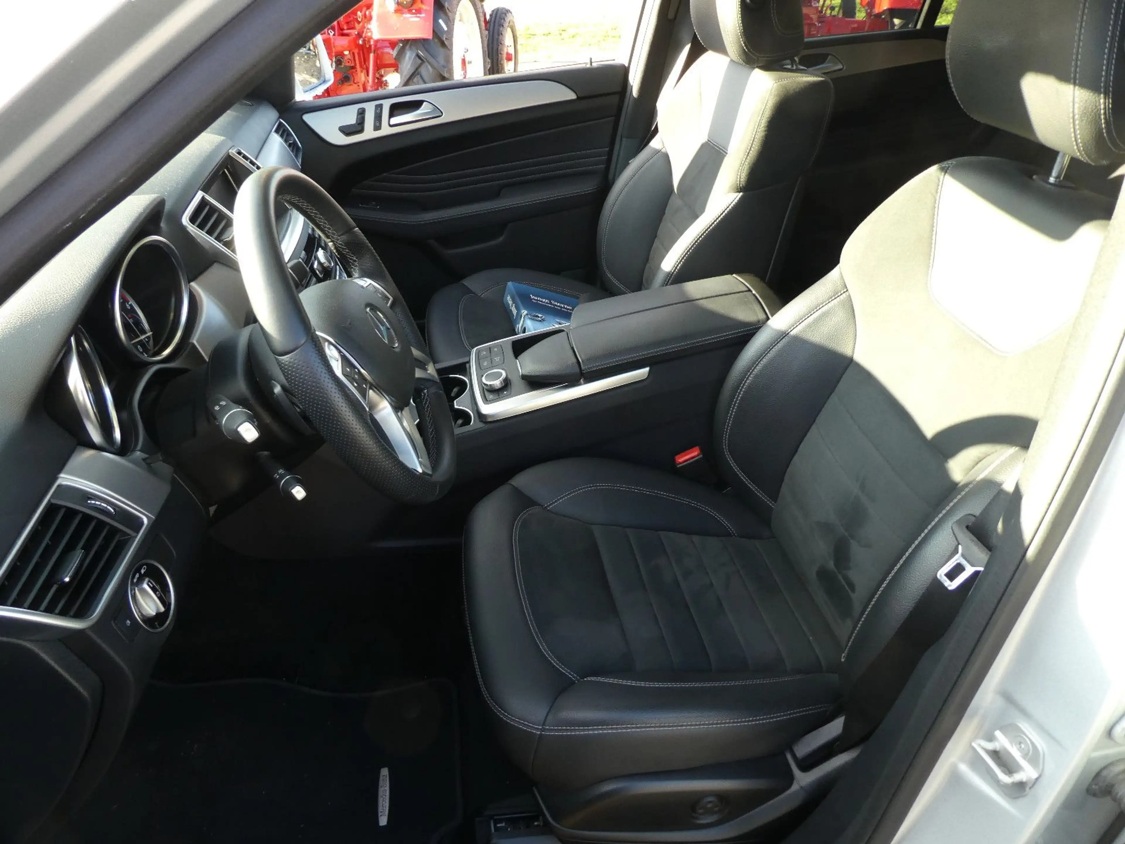 Mercedes-Benz ML 350 CDI BlueTec 4Matic *Traum Zustand* — photo 8
