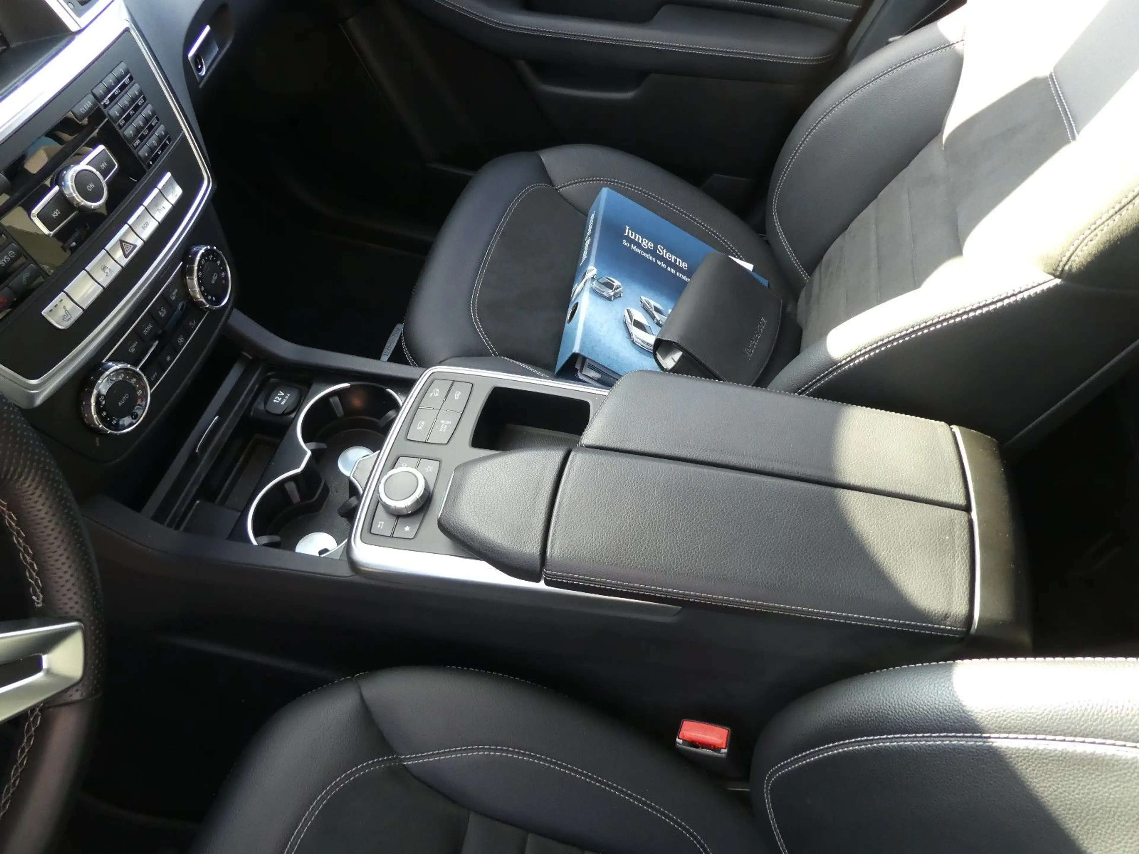 Mercedes-Benz ML 350 CDI BlueTec 4Matic *Traum Zustand* — photo 10