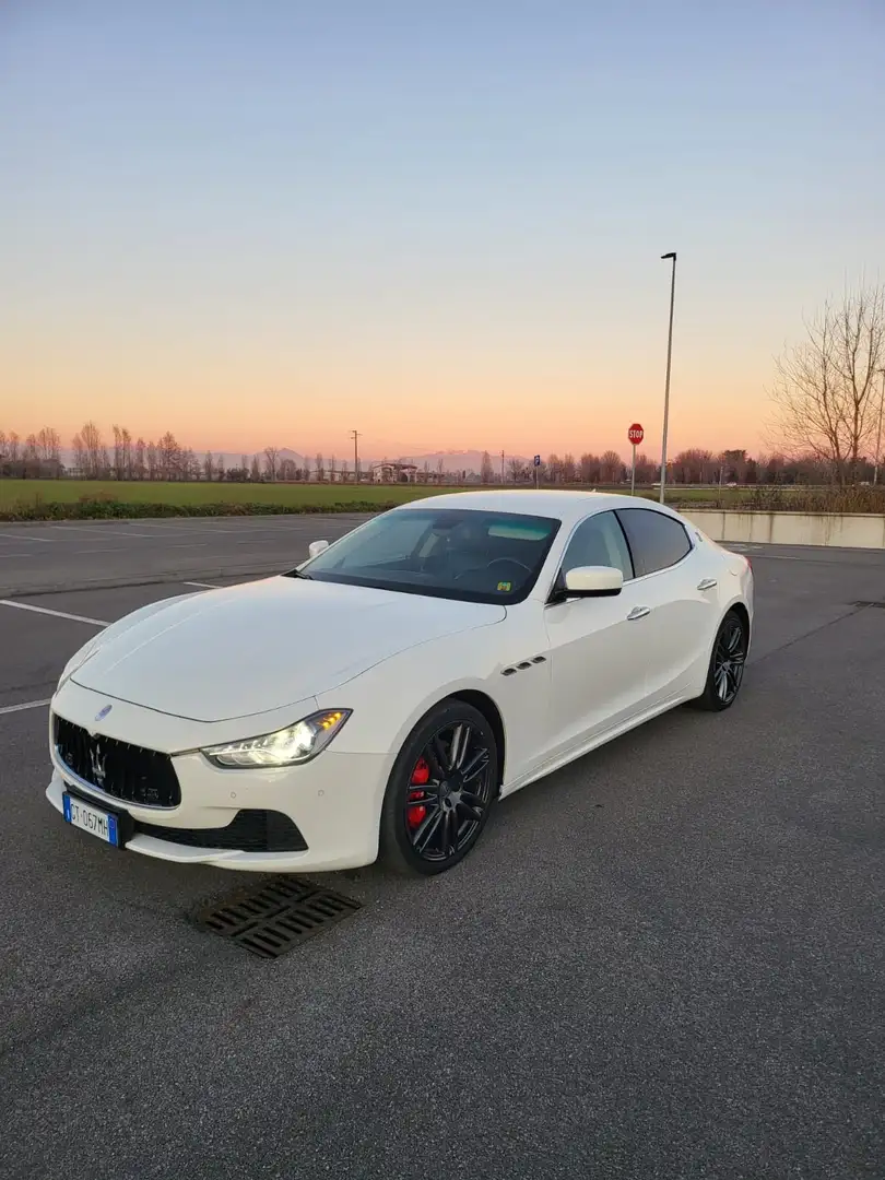 Maserati Ghibli 3.0 V6 ds 275cv auto Bianco - 1