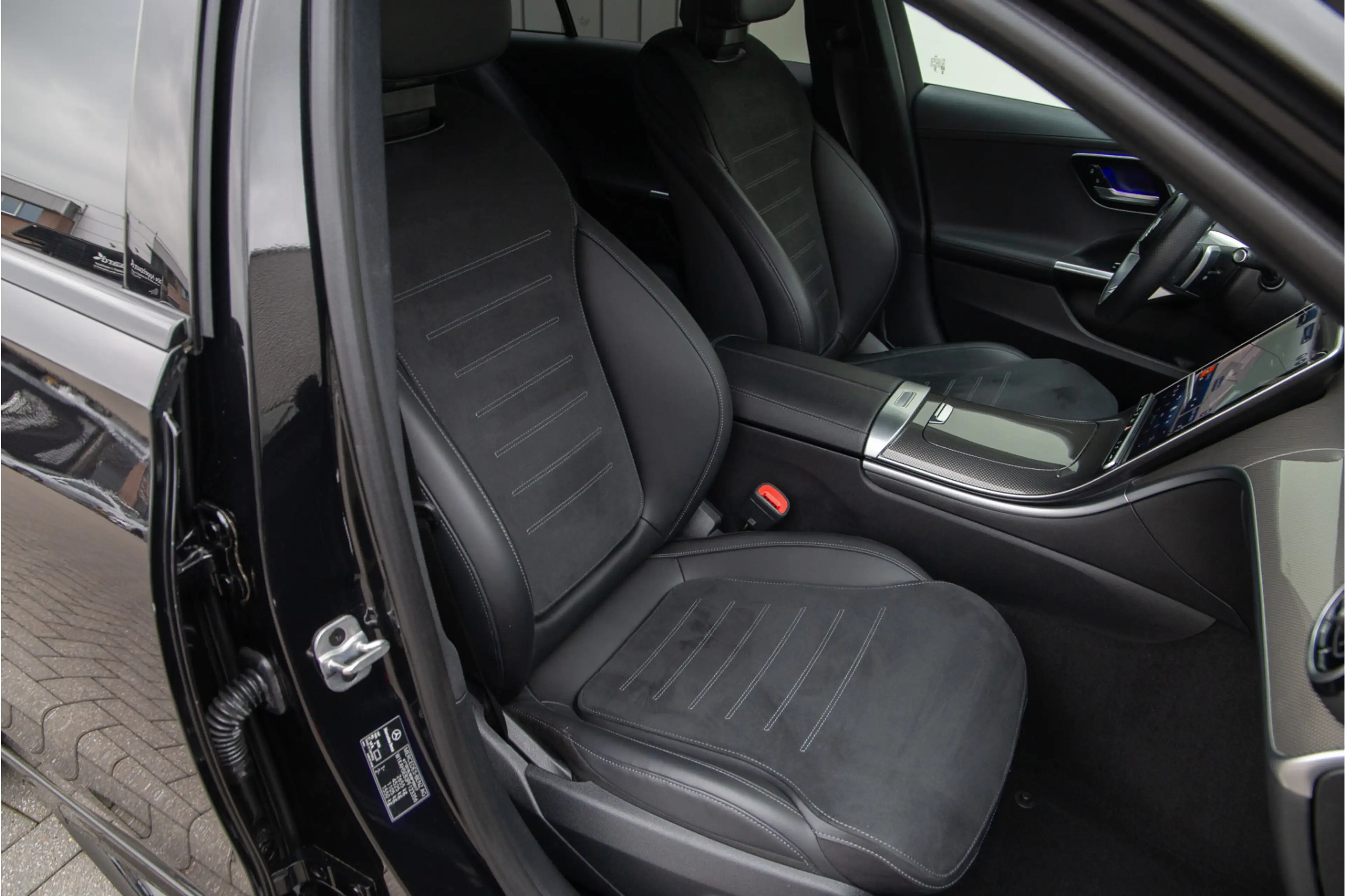 Mercedes-Benz C 300 Estate e AMG Premium, Nightpack, Distronic, Memory — photo 9